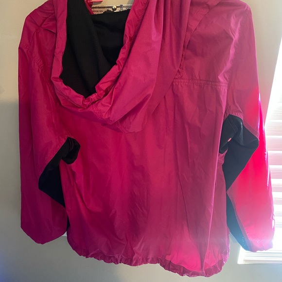 Fila raincoat - Picture 4 of 7